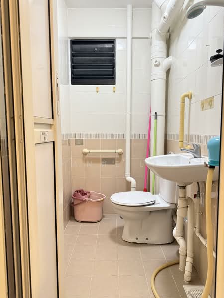 310 Bukit Batok Street 32, 310 Bukit Batok Street 32, 1 Bedroom, 667 sqft, HDB Flat For Rent, by Joanne Law, 500099502 - PropertyGuru.com.sg