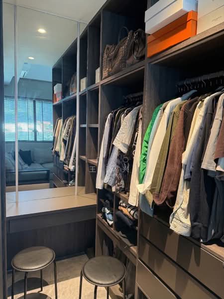 The M, 32 Middle Road, 1 Bedroom, 527 sqft, Condominium For Rent, by Eric Ong (王順兴), 500099523 - Study + Wardrobe - PropertyGuru.com.sg