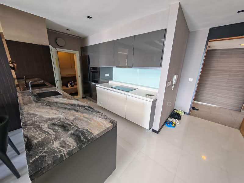 Concourse Skyline, 300 Beach Road, 2 Bedrooms, 1,151 sqft, Condominium For Rent, by Jimmy Choo, 500099525 - Kitchen - PropertyGuru.com.sg