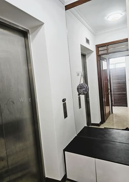 Palm Gardens, 2D Hong San Walk, Room Rental, 200 sqft, Condominium For Rent, by Wei Leng Tan, 500099537 - Entrance - PropertyGuru.com.sg