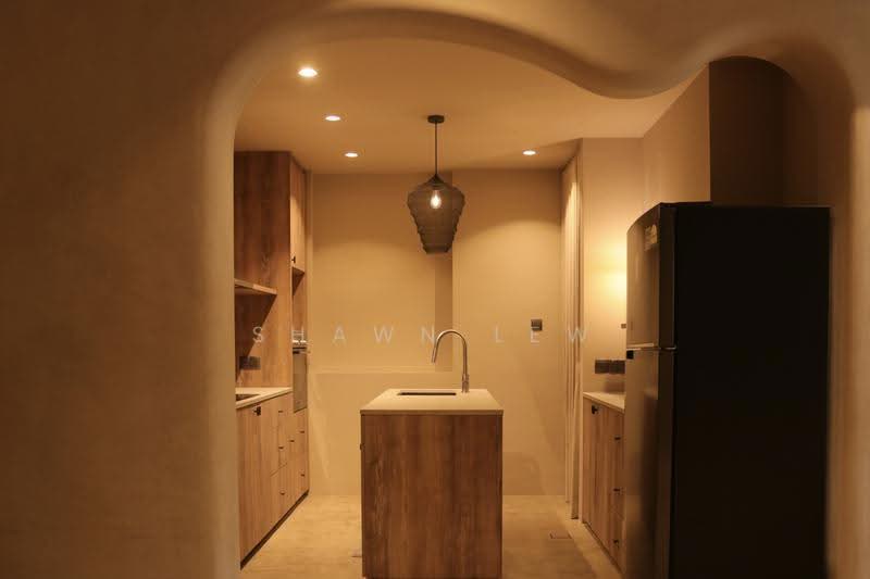 Seasons Park, 493 Yio Chu Kang Road, Mandai / Upper Thomson, 2 Bedrooms, 1,442 sqft, Condominium For Sale, by Shawn Lew, 500099541 - Kitchen - PropertyGuru.com.sg