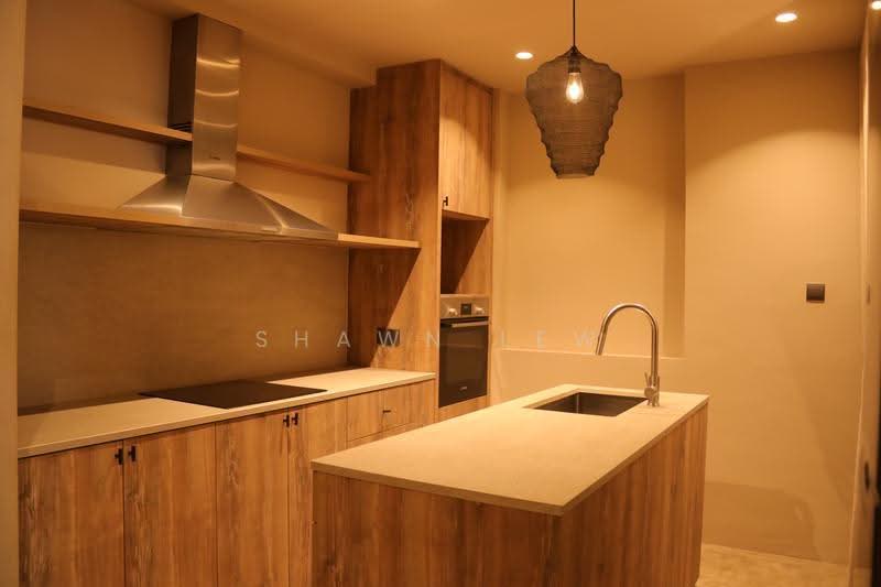 Seasons Park, 493 Yio Chu Kang Road, Mandai / Upper Thomson, 2 Bedrooms, 1,442 sqft, Condominium For Sale, by Shawn Lew, 500099541 - Kitchen - PropertyGuru.com.sg