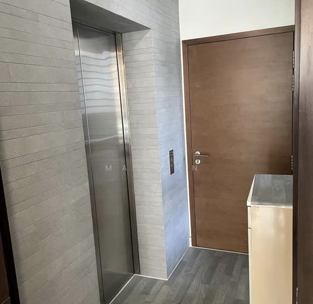 The Suites @ Central, 57-57A Devonshire Road, 1 Bedroom, 657 sqft, Condominium For Rent, by May Tan, 500099543 - Corridor - PropertyGuru.com.sg