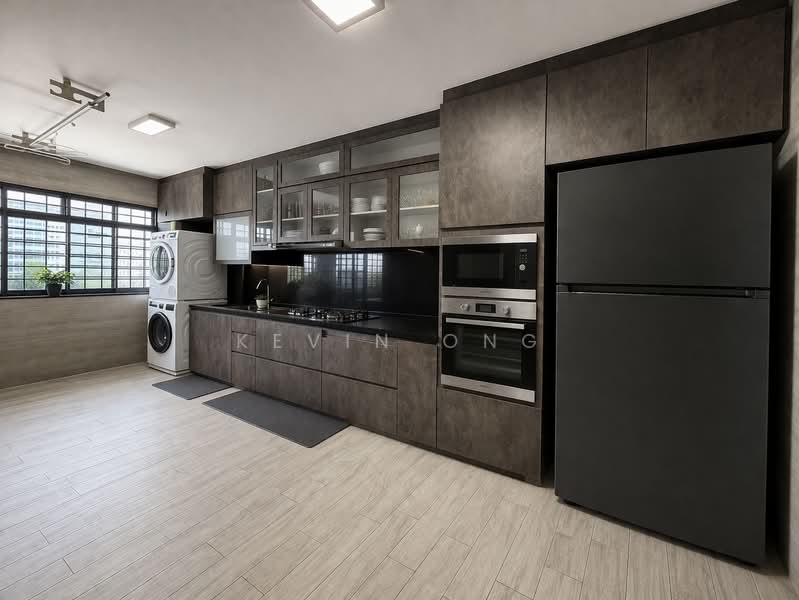 252 Compassvale Street HDB Flat For Sale at S$ 690,000 | PropertyGuru Singapore - Kitchen