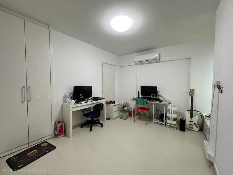 391 Bukit Batok West Avenue 5 HDB Flat For Sale at S$ 550,000 | PropertyGuru Singapore - Study