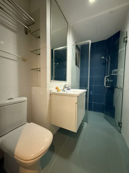 Grandeur 8, 2 Ang Mo Kio Central 3, 3 Bedrooms, 1,195 sqft, Condominium For Rent, by Lawrence Khoo, 500099565 - Bathroom - PropertyGuru.com.sg