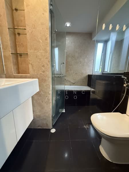 Grandeur 8, 2 Ang Mo Kio Central 3, 3 Bedrooms, 1,195 sqft, Condominium For Rent, by Lawrence Khoo, 500099565 - Bathroom - PropertyGuru.com.sg
