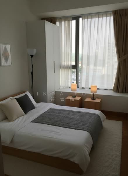 Centro Residences Condominium For Sale at S$ 1,800,000 | PropertyGuru Singapore - Bedroom