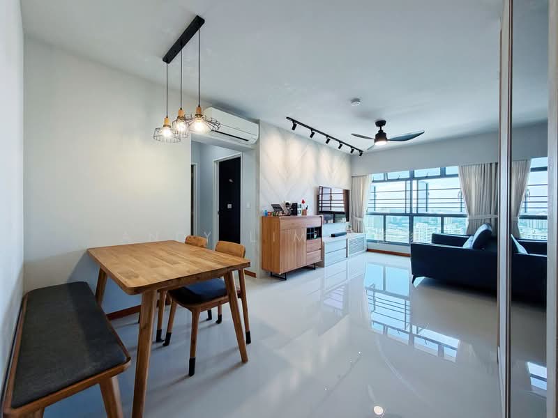 53 Strathmore Avenue HDB Flat For Sale at S$ 1,280,000 | PropertyGuru Singapore - Living Room