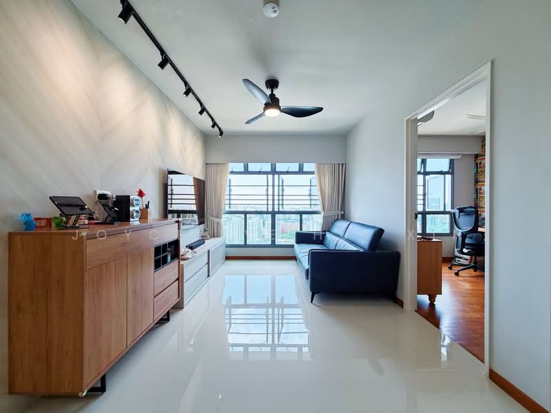 53 Strathmore Avenue HDB Flat For Sale at S$ 1,280,000 | PropertyGuru Singapore - Living Room