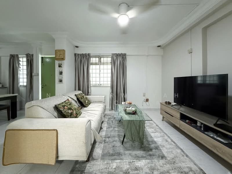508 Jelapang Road HDB Flat For Sale at S$ 530,000 | PropertyGuru Singapore - Living Room