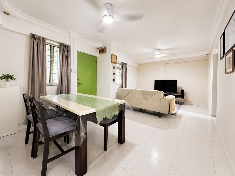 508 Jelapang Road, 508 Jelapang Road, 3 Bedrooms, 968 sqft, HDB Flat For Sale, by Nur Darwisyah Binte Noor Haidi (Wiwi), 500099596 - Living Room - PropertyGuru.com.sg
