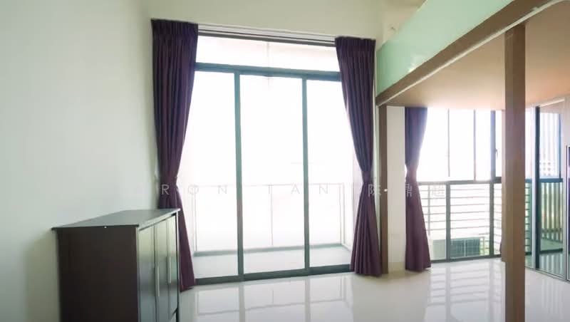 Midtown Residences, 1189 Upper Serangoon Road, 1 Bedroom, 452 sqft, Condominium For Rent, by Baron Tan 陈鼎超, 500099602 - Living Room - PropertyGuru.com.sg