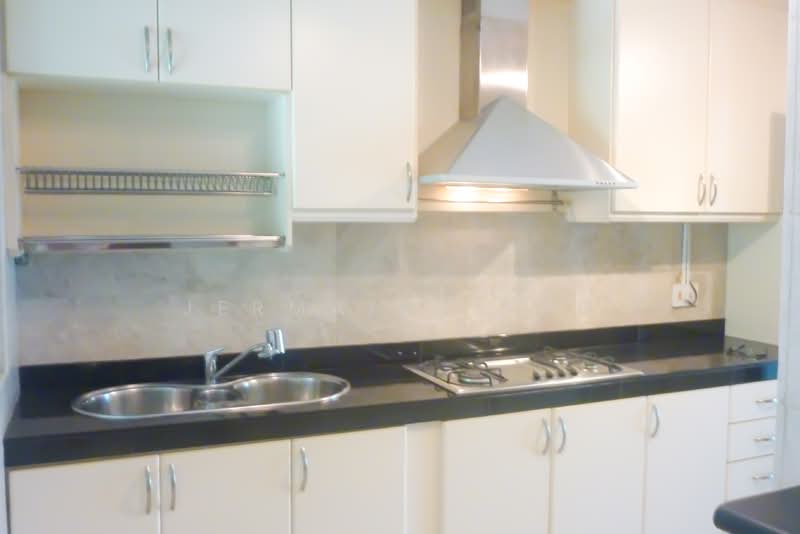 Pepys Hill Condo, 19 Pepys Road, 4 Bedrooms, 3,200 sqft, Condominium For Rent, by Jermaine Ang, 500099605 - Kitchen - PropertyGuru.com.sg