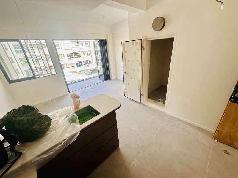 The Shorefront Apartment For Sale at S$ 1,780,000 | PropertyGuru Singapore - Balcony