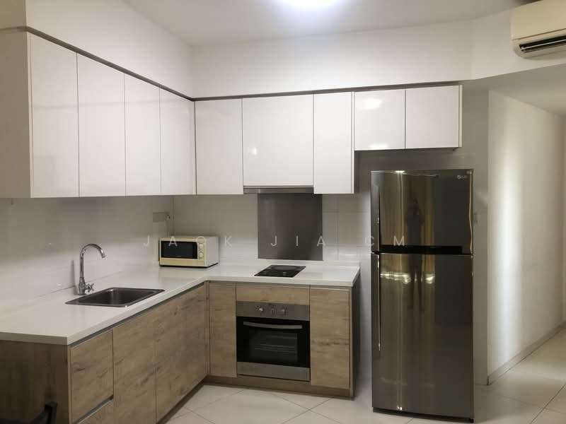 Eight Courtyards Condominium For Sale at S$ 1,380,000 | PropertyGuru Singapore - Kitchen