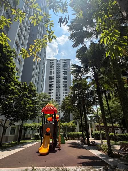21 Holland Drive HDB Flat For Sale at S$ 1,080,000 | PropertyGuru Singapore - Playground at your doorsteps