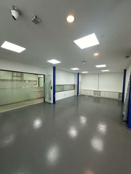 Wave 9, 71 Woodlands Industrial Park E9, 2,228 sqft, Factory / Workshop (B2) For Sale, by Stacy Lam, 500099636 - Interior - CommercialGuru.com.sg