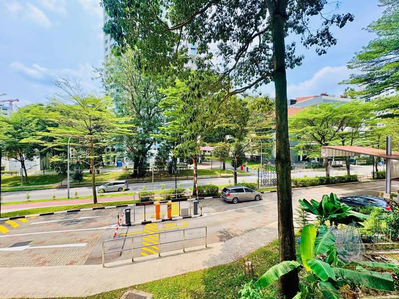 337B Tah Ching Road HDB Flat For Sale at S$ 600,000 | PropertyGuru Singapore - Exterior