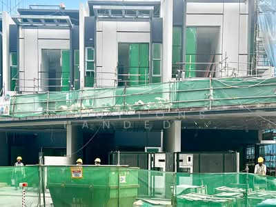 For Sale - The Harbour Residences