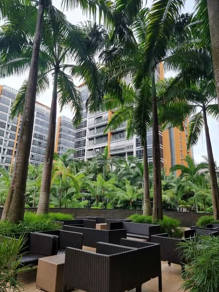 Coco Palms Condominium For Sale at S$ 1,399,000 | PropertyGuru Singapore - Exterior