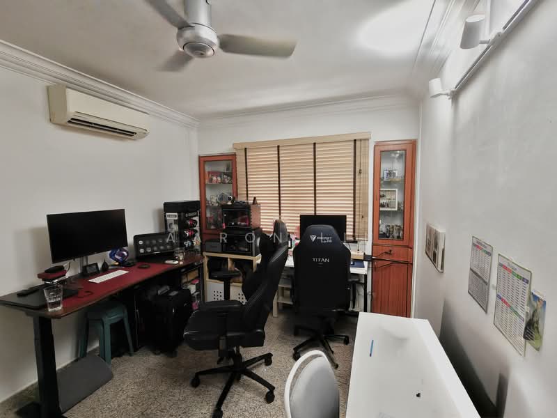 197 Rivervale Drive, 197 Rivervale Drive, 3 Bedrooms, 1,184 sqft, HDB Flat For Sale, by Aaron Lin, 500099671 - Study - PropertyGuru.com.sg