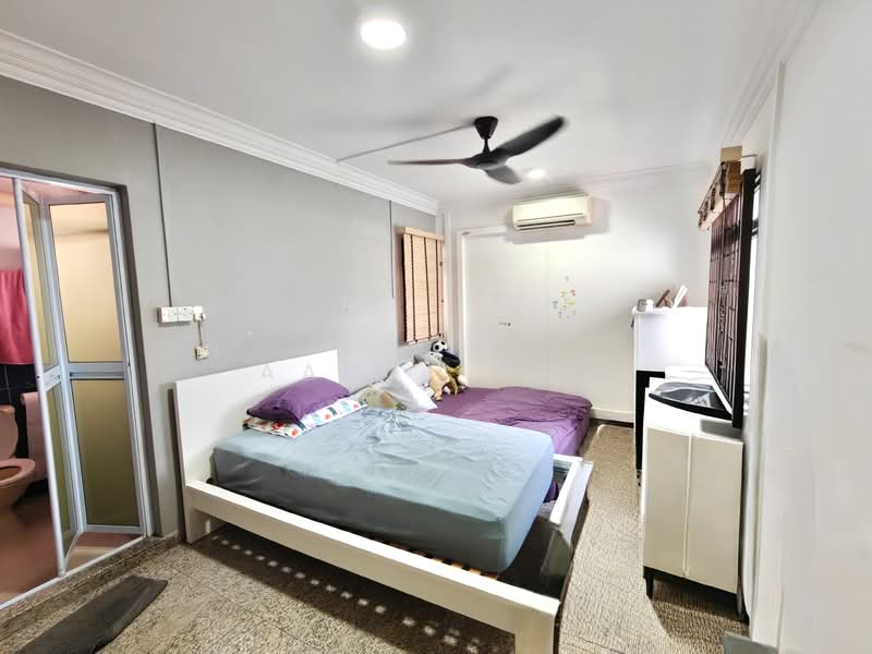 197 Rivervale Drive, 197 Rivervale Drive, 3 Bedrooms, 1,184 sqft, HDB Flat For Sale, by Aaron Lin, 500099671 - Bedroom - PropertyGuru.com.sg