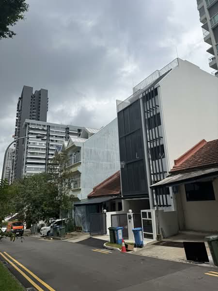 Freehold Beautiful Newly Rebuilt Inter Terrace near Novena Terraced House For Sale at S$ 5,000,000 | PropertyGuru Singapore - Exterior