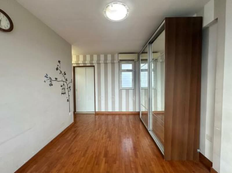 80A Telok Blangah Street 31 HDB Flat For Sale at S$ 1,050,000 | PropertyGuru Singapore - Interior