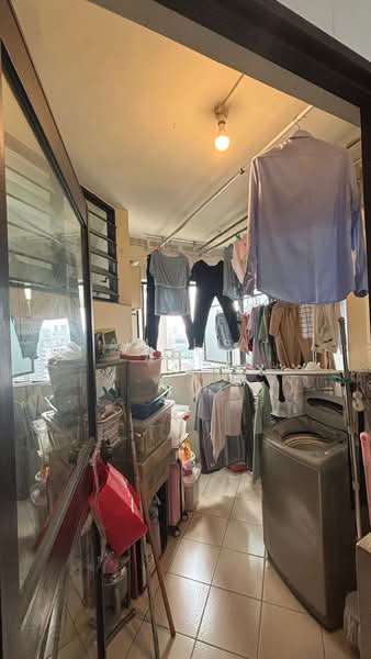 109A Depot Road HDB Flat For Sale at S$ 850,000 | PropertyGuru Singapore - Balcony