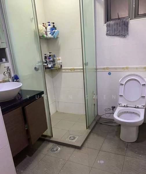 Parc Vista, 450 Corporation Road, Room Rental, 30 sqft, Condominium For Rent, by Yuelin Shen, 500099680 - Bathroom - PropertyGuru.com.sg