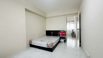 For Rent - 643 Jurong West Street 61