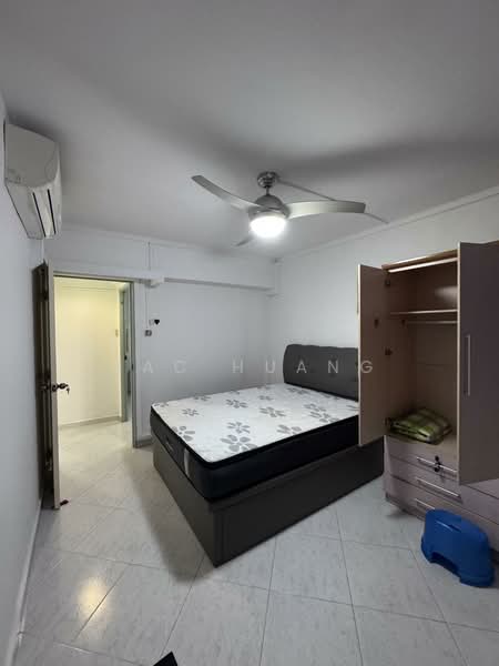 962 Hougang Avenue 9, 962 Hougang Avenue 9, 3 Bedrooms, 1,238 sqft, HDB Flat For Rent, by Zac Huang, 500099701 - PropertyGuru.com.sg