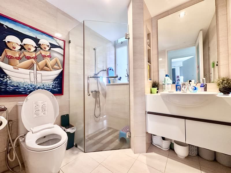 Monterey Park Condominium, 27 West Coast Rise, 3 Bedrooms, 1,367 sqft, Condominium For Sale, by Raymond Koh, 500099707 - Common Bath - PropertyGuru.com.sg