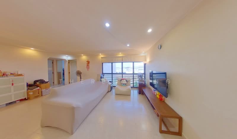 308A Anchorvale Road HDB Flat For Sale at S$ 748,000 | PropertyGuru Singapore - Living Room