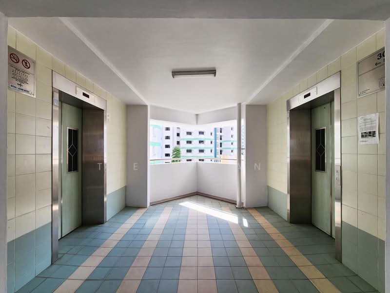 308A Anchorvale Road HDB Flat For Sale at S$ 748,000 | PropertyGuru Singapore - Corridor