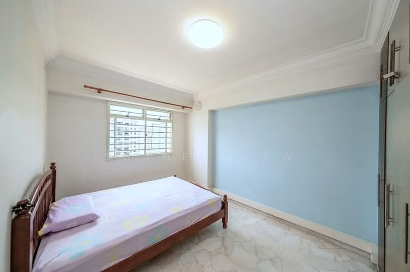 171C Edgedale Plains HDB Flat For Sale at S$ 618,000 | PropertyGuru Singapore - Bedroom
