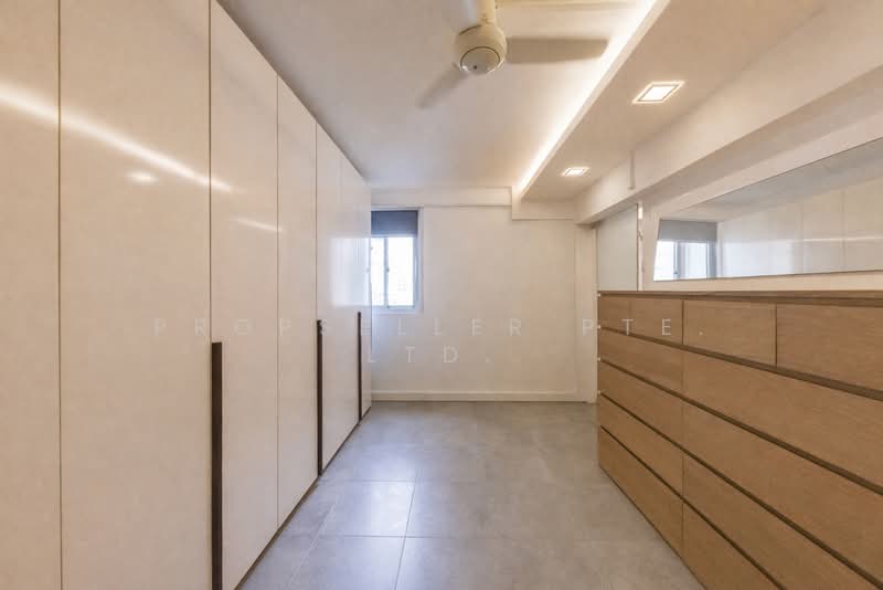 13 Holland Drive HDB Flat For Sale at S$ 525,000 | PropertyGuru Singapore