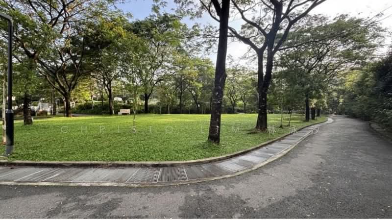 395 Bukit Batok West Avenue 5, 395 Bukit Batok West Avenue 5, Room Rental, 323 sqft, HDB Flat For Rent, by Christo Lim 林泳汐, 500099717 - Exterior - PropertyGuru.com.sg