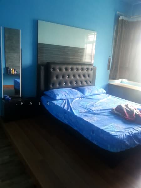 275D Compassvale Link HDB Flat For Sale at S$ 868,000 | PropertyGuru Singapore - Bedroom