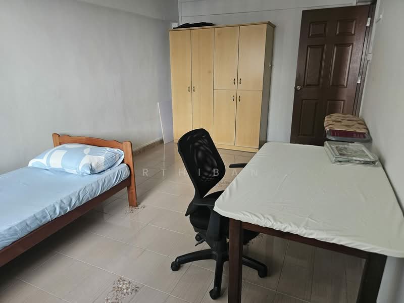 1 Tanjong Pagar Plaza, 1 Tanjong Pagar Plaza, Room Rental, 200 sqft, HDB Flat For Rent, by Parthiban ., 500099748 - Bedroom - PropertyGuru.com.sg