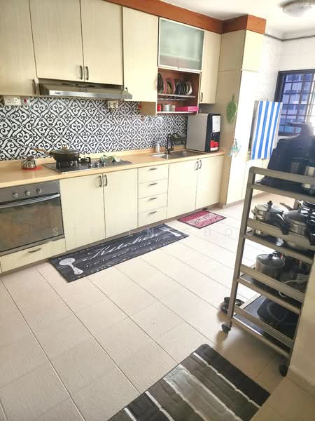 331 Jurong East Avenue 1, 331 Jurong East Avenue 1, 3 Bedrooms, 1,442 sqft, HDB Flat For Rent, by Steven Choo, 500099783 - Kitchen - PropertyGuru.com.sg