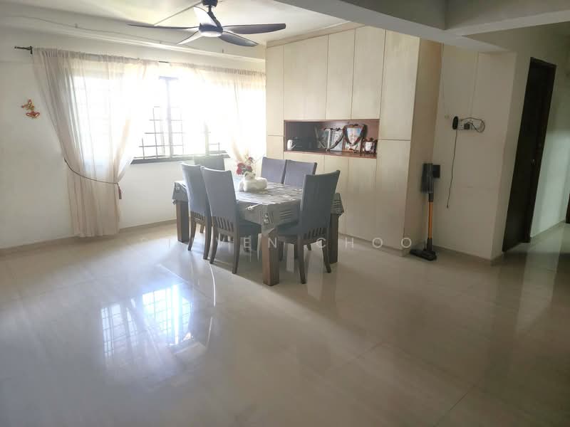 331 Jurong East Avenue 1, 331 Jurong East Avenue 1, 3 Bedrooms, 1,442 sqft, HDB Flat For Rent, by Steven Choo, 500099783 - Dining Room - PropertyGuru.com.sg