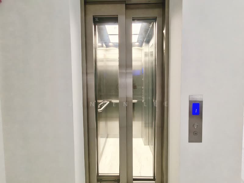 Lorong Marican FIRE SALE ( BRAND NEW Semi-Detached 3 storey with attic ) Semi-Detached House For Sale at S$ 6,300,000 | PropertyGuru Singapore - Interior