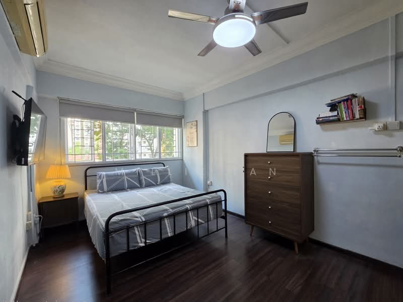 133 Lorong Ah Soo, 133 Lorong Ah Soo, 3 Bedrooms, 1,119 sqft, HDB Flat For Sale, by Millie Tan, 500099800 - Bedroom - PropertyGuru.com.sg