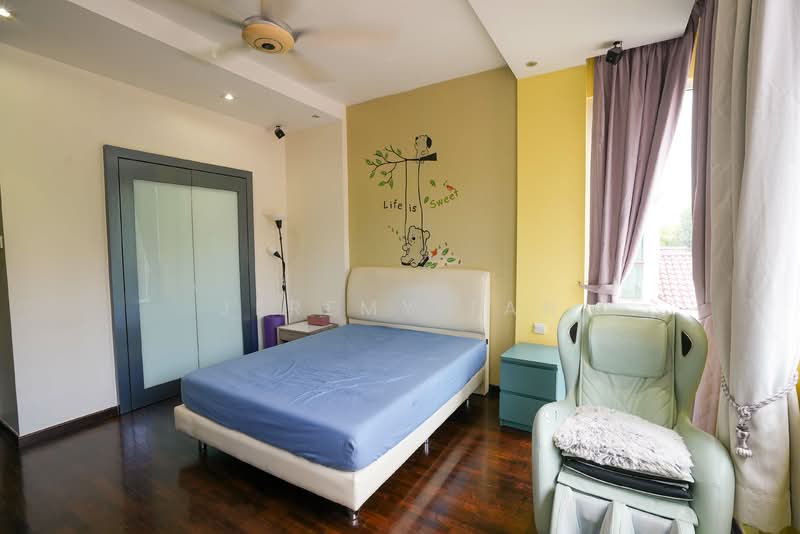 The Riverina Terraced House For Sale at S$ 3,180,000 | PropertyGuru Singapore - Bedroom