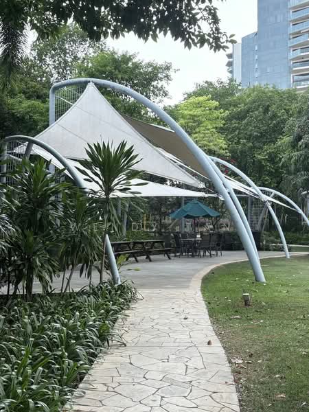 Cote D'Azur Condominium For Sale at S$ 1,800,000 | PropertyGuru Singapore - Exterior