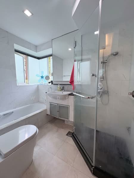 Cote D'Azur, 62 Marine Parade Road, 1 Bedroom, 990 sqft, Condominium For Sale, by Wendy Tan, 500099842 - Bathroom - PropertyGuru.com.sg