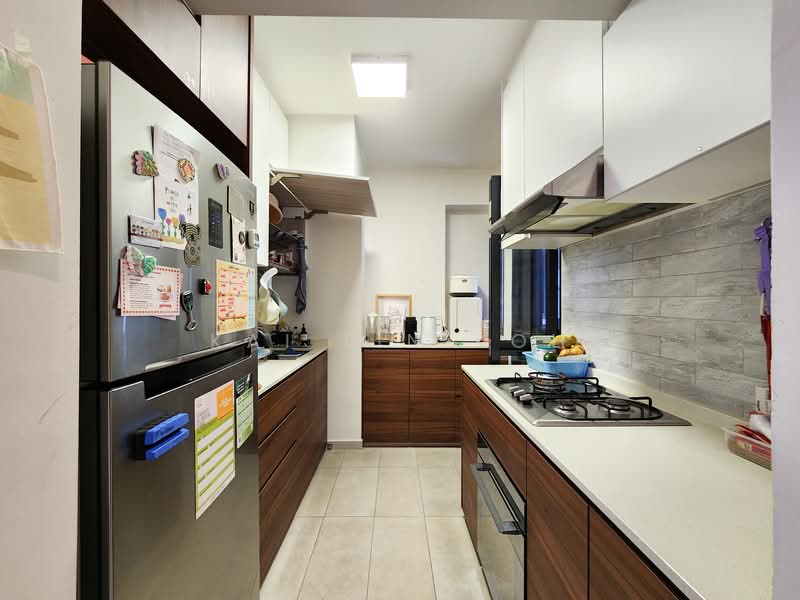 90 Dawson Road HDB Flat For Sale at S$ 1,180,000 | PropertyGuru Singapore - Kitchen