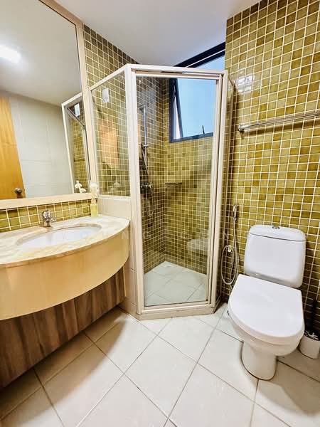 Blue Horizon, 27 West Coast Crescent, Room Rental, 90 sqft, Condominium For Rent, by Young Chng, 500099861 - Bathroom - PropertyGuru.com.sg